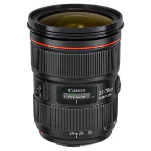 تصویر لنز Canon EF 24-70mm f/2.8L II USM طراحی مقاوم سری L، حلقه زوم و فوکوس دقیق، و کیفیت ساخت حرفه‌ای لنز را نشان می‌دهد
