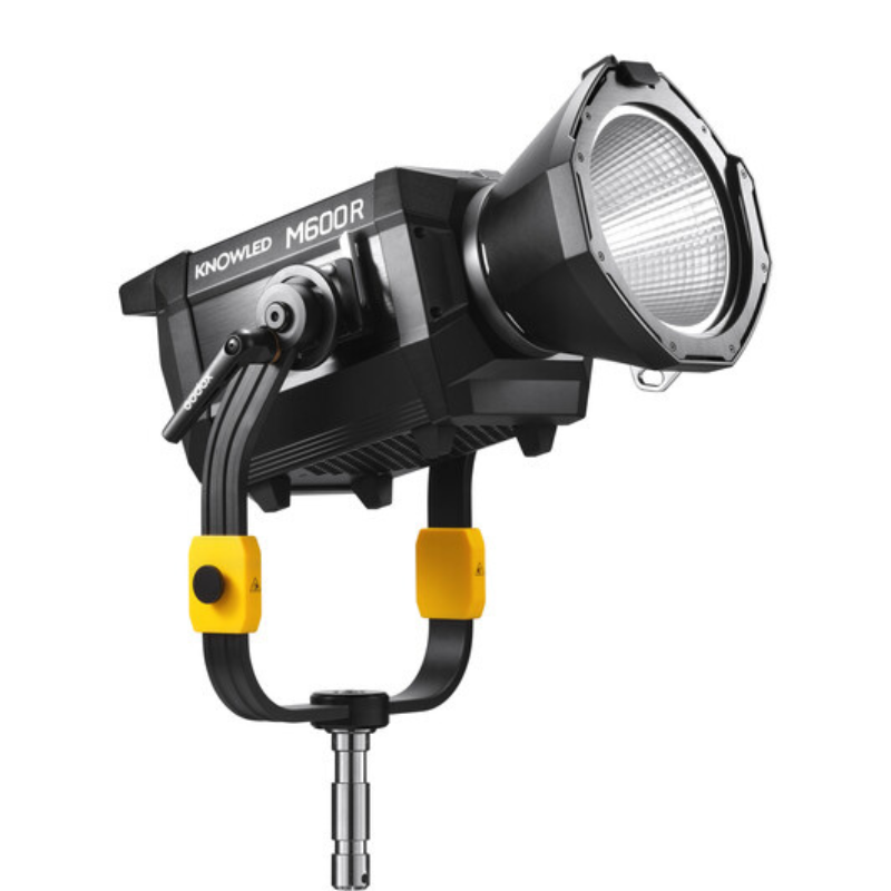 ویدئو لایت حرفه‌ای Godox KNOWLED M600R RGB LED Monolight با نور دو رنگ و قابلیت RGB، طراحی مقاوم و کنترل بی‌سیم، مناسب فیلم‌برداری و نورپردازی خلاقانه است.